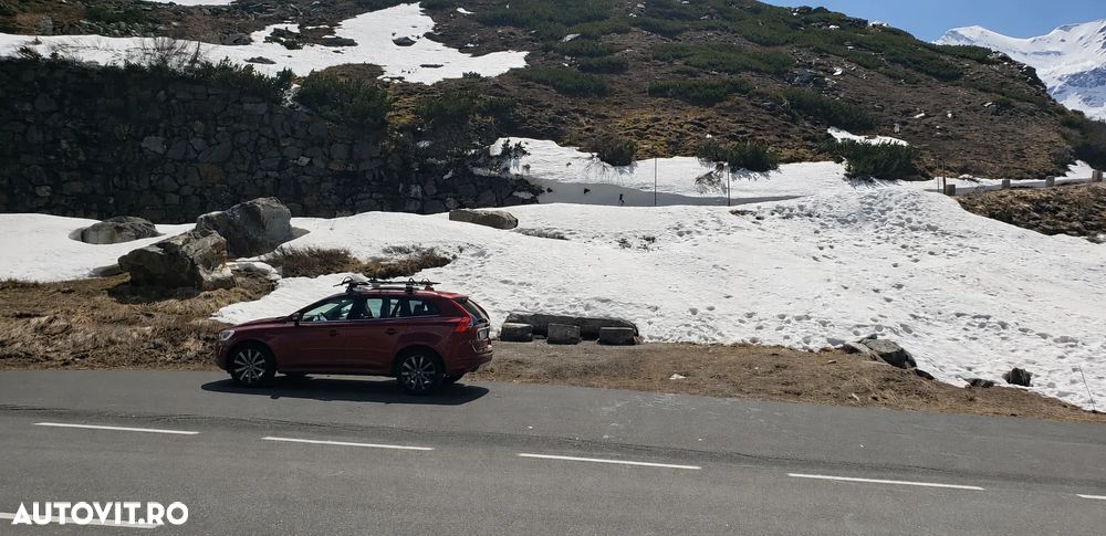 Volvo XC 60 T6 AWD Geartronic Summum - 2