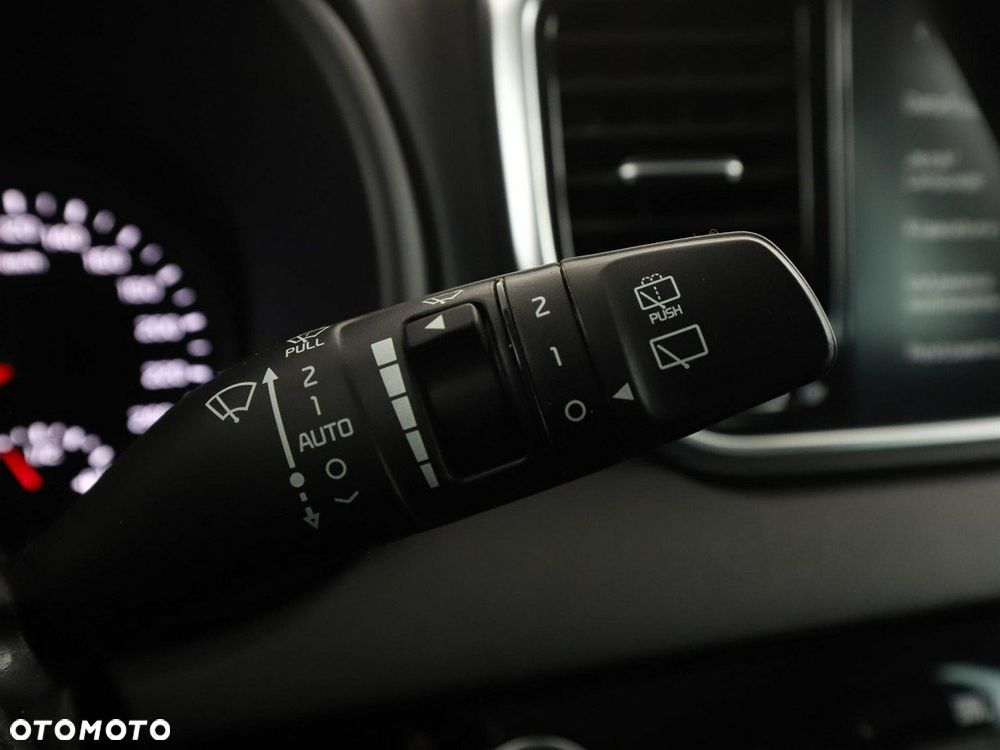 Kia Sportage 1.6 GDI 2WD DREAM-TEAM EDITION - 32