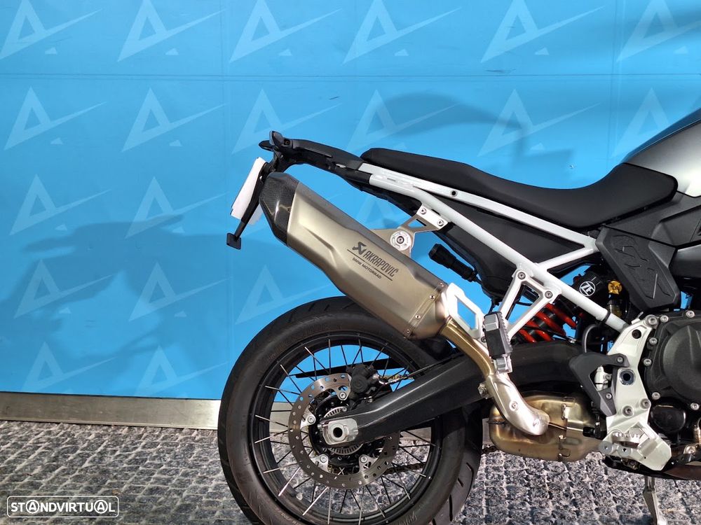 BMW F 900 GS - 4