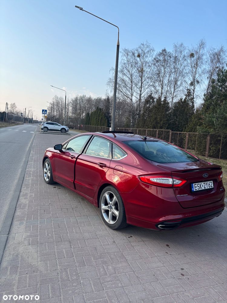 Ford Fusion - 7