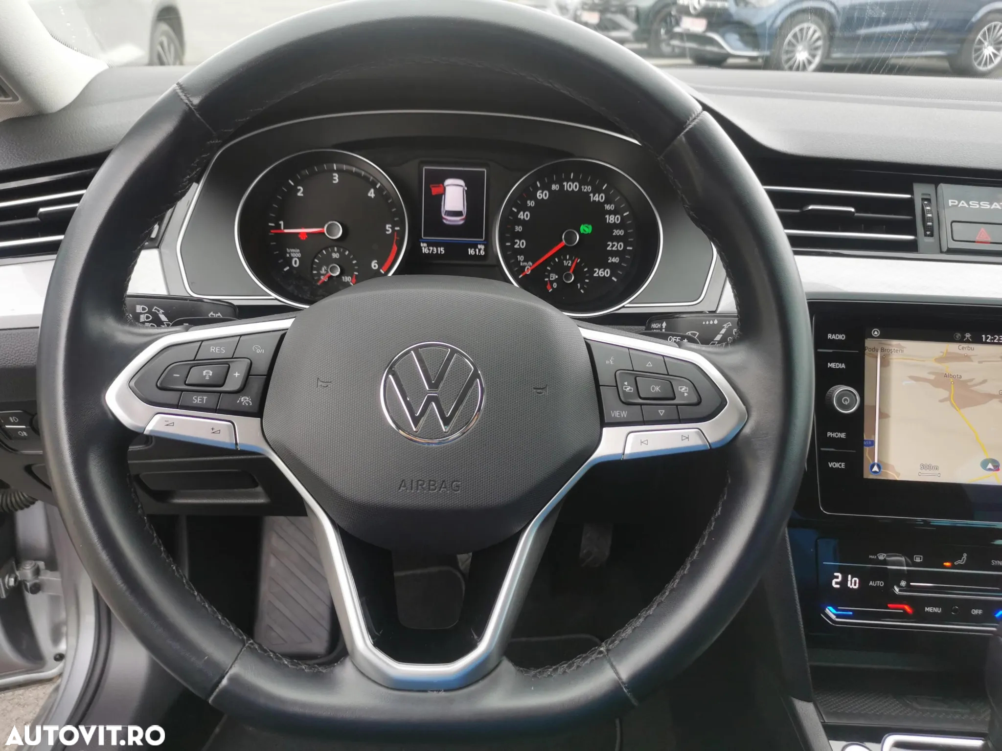 Volkswagen Passat 2.0 TDI SCR DSG Business - 20
