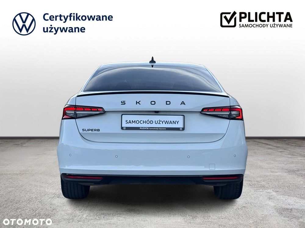 Skoda Superb 2.0 TSI Sportline DSG - 4