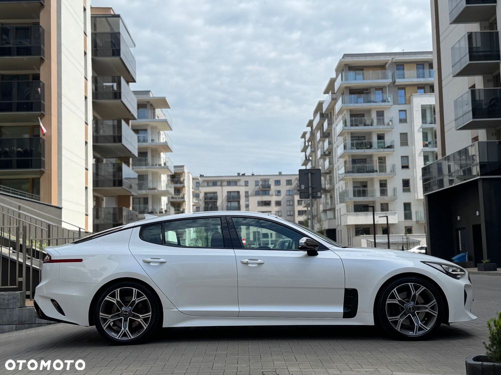 Kia Stinger 2.0 T-GDI GT Line - 5