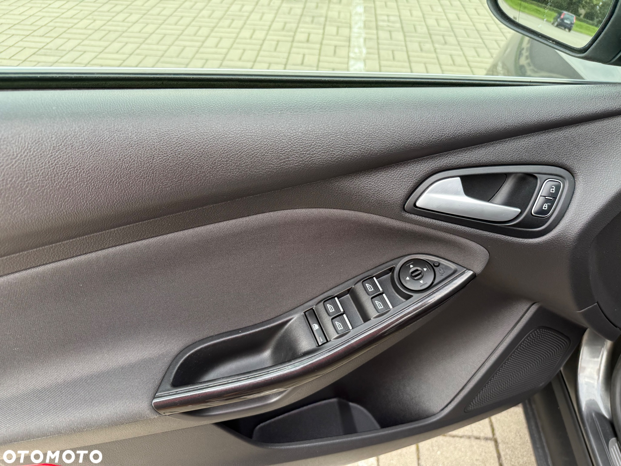 Ford Focus 1.0 EcoBoost Trend - 10