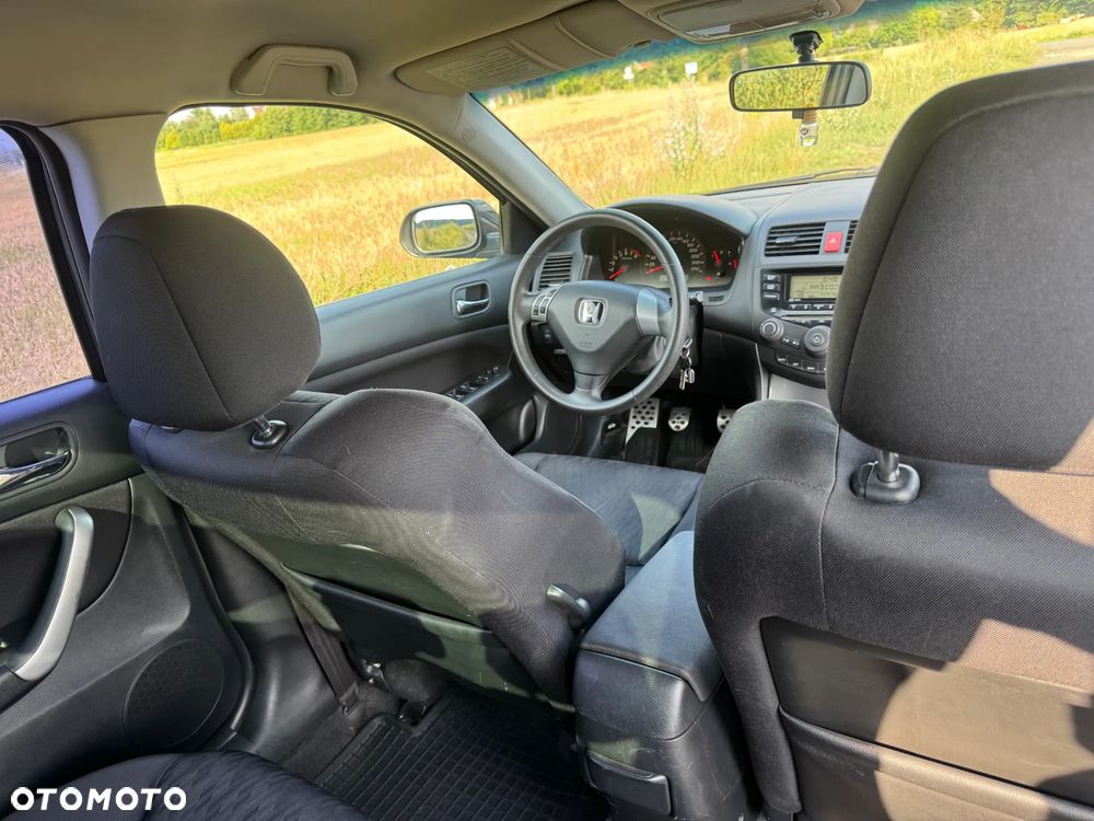 Honda Accord 2.0 Comfort - 13