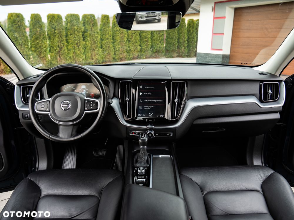 Volvo XC 60 D4 Geartronic Momentum Pro - 31