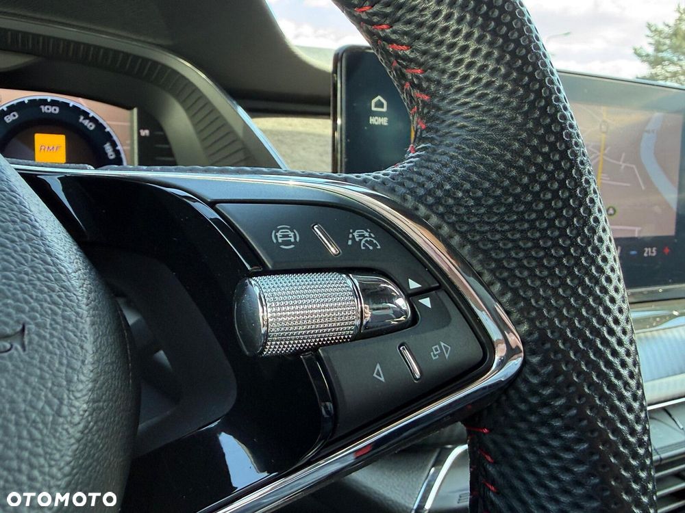 Skoda Octavia 2.0 TDI RS DSG - 19