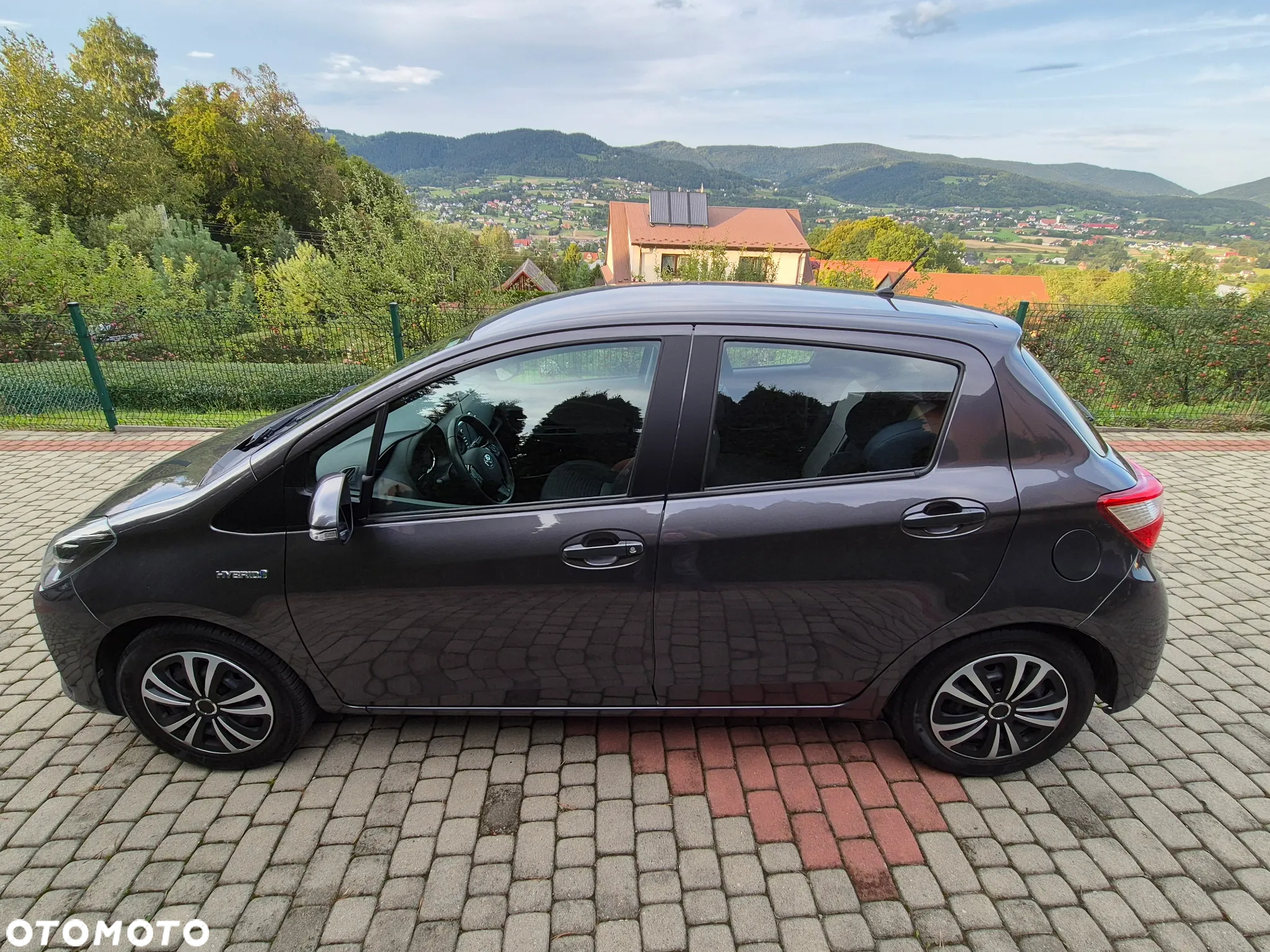 Toyota Yaris - 10