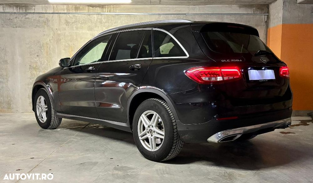 Mercedes-Benz GLC 250 d 4MATIC - 4