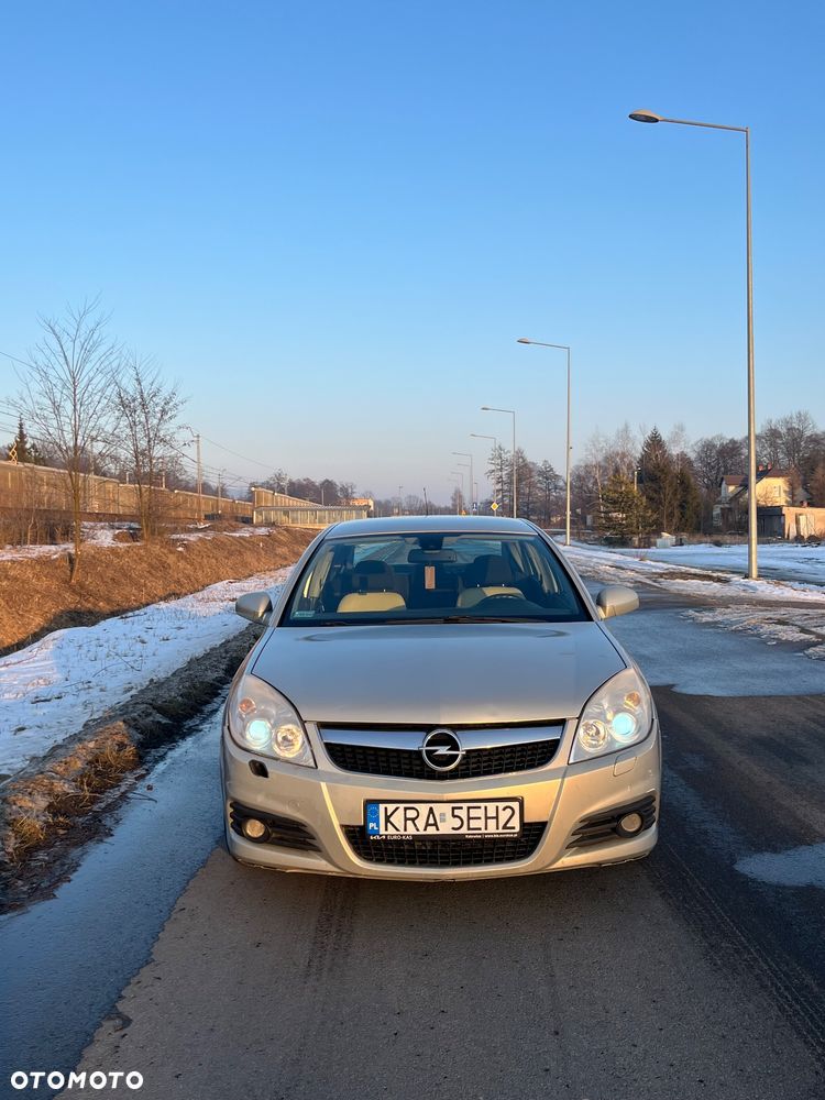 Opel Vectra - 1