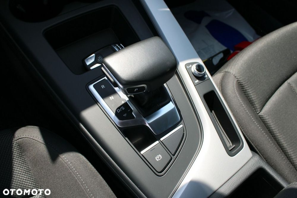 Audi A4 Avant - 31