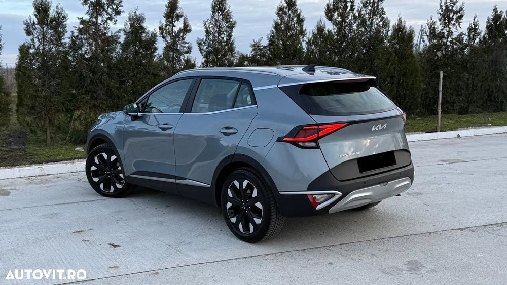 Kia Sportage 1.6 T-GDI PHEV 6AT 4x4 Business Line - 4