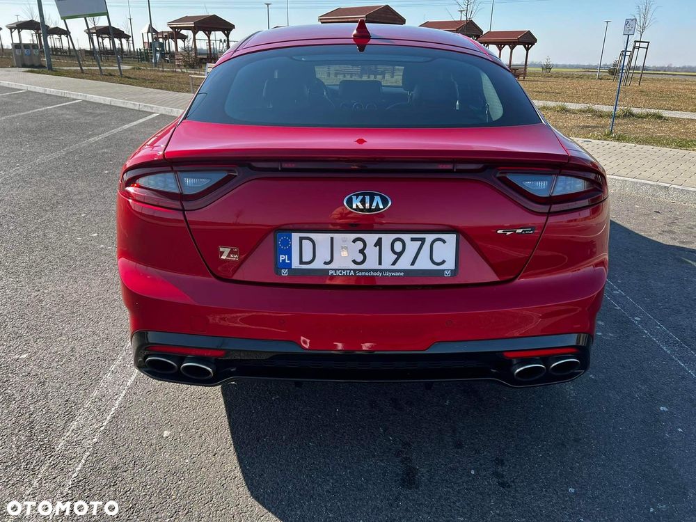 Kia Stinger 2.0 T-GDI GT Line - 3