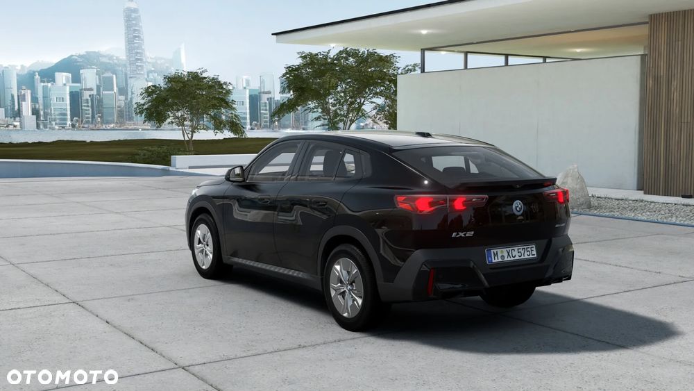 BMW iX2 eDrive20 66.5kWh - 2