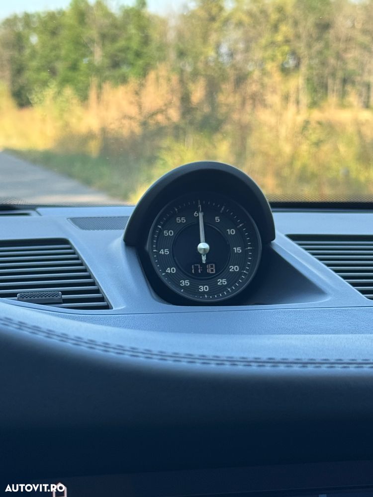 Porsche 911 4S PDK - 3