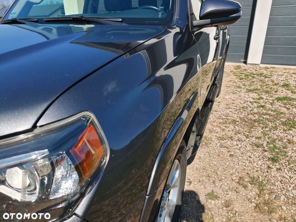 Toyota 4-Runner - 30