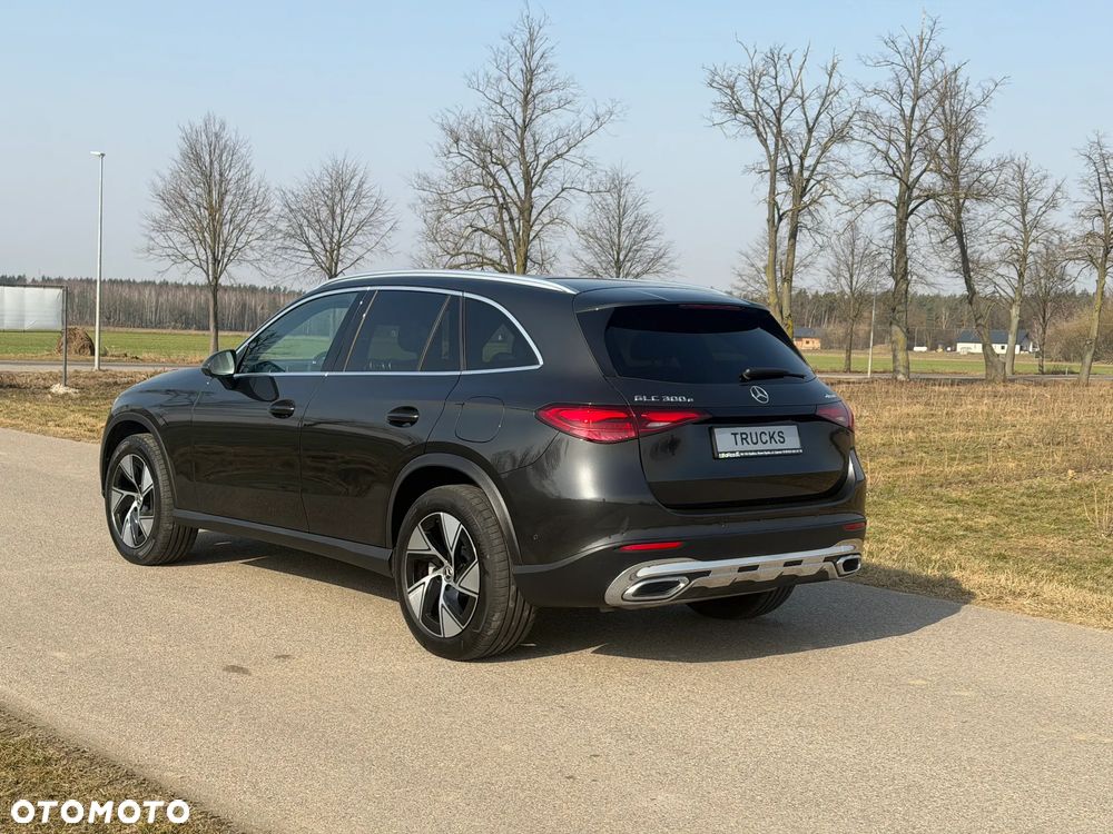 Mercedes-Benz GLC 300 de 4Matic 9G-TRONIC Exclusive - 3
