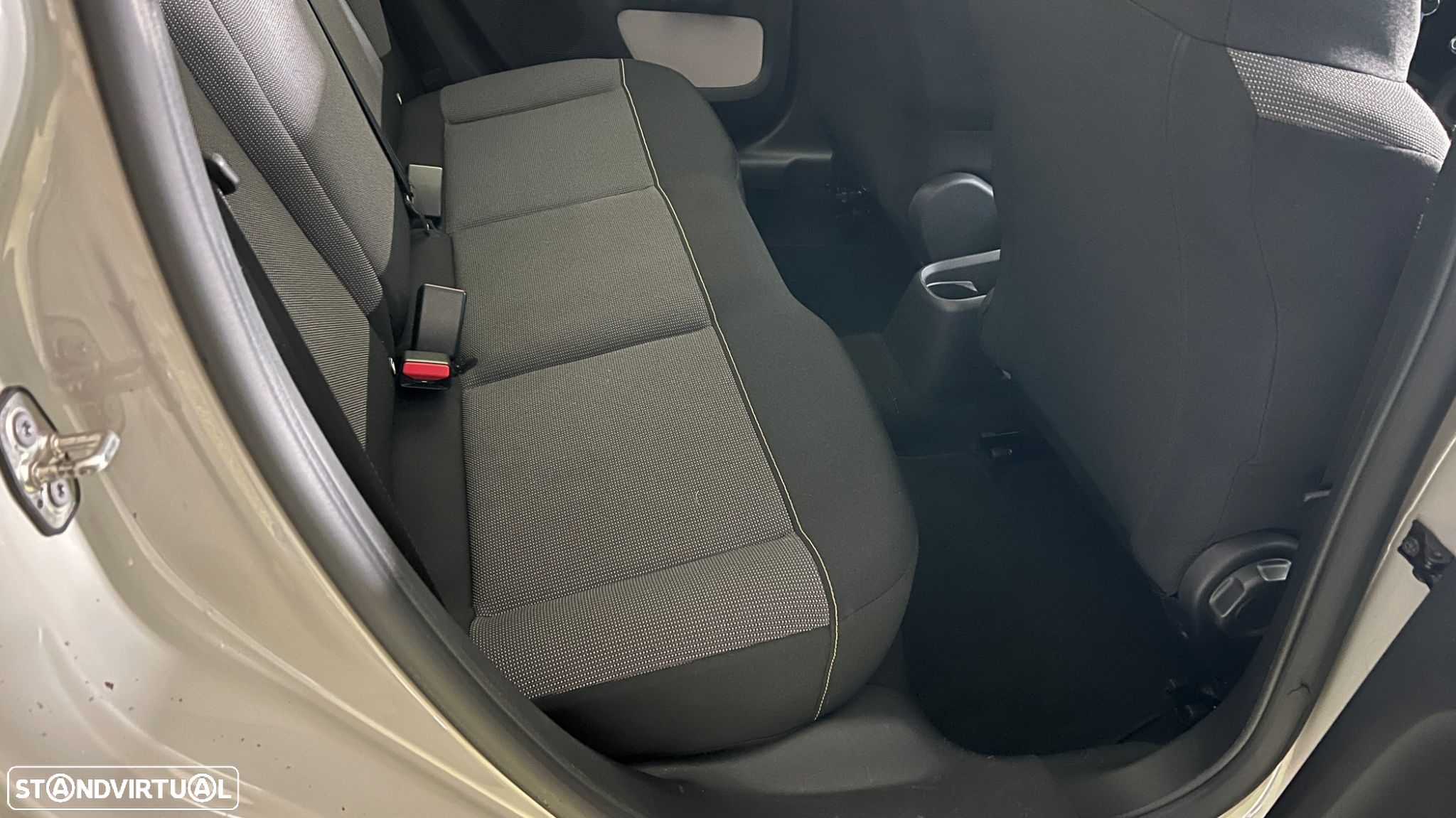 Citroën C3 1.2 PureTech Feel - 18