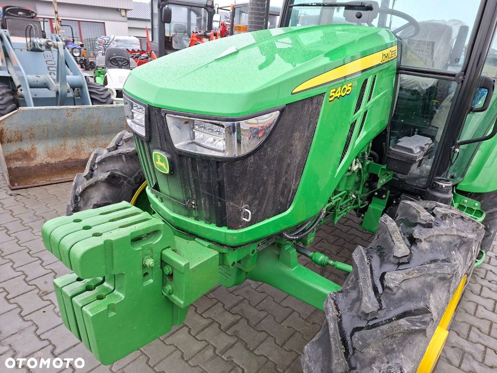John Deere 5405 4X4 - 26