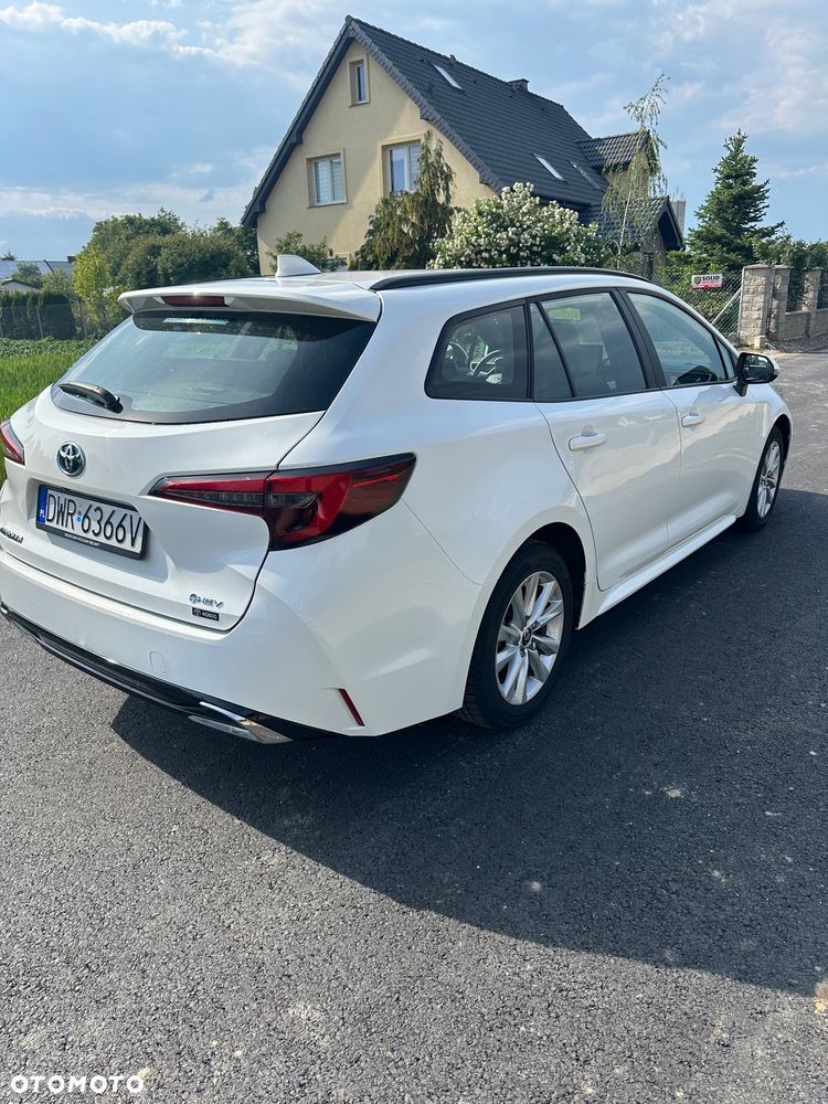 Toyota Corolla 1.8 Hybrid Comfort - 8