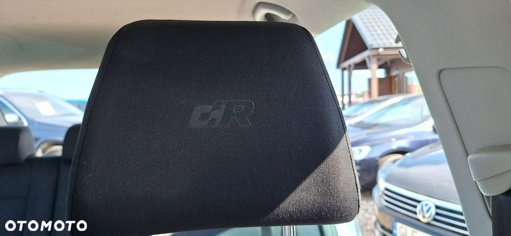 Volkswagen Tiguan - 17