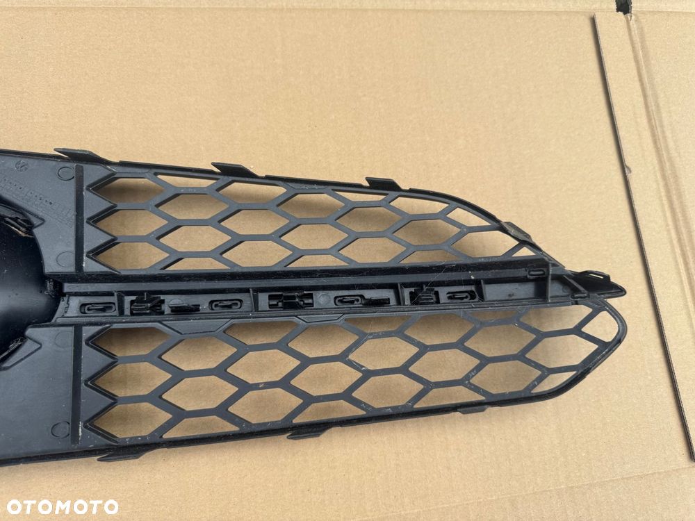 zderzak kratka lewa audi s8 4h lift oryginał - 6