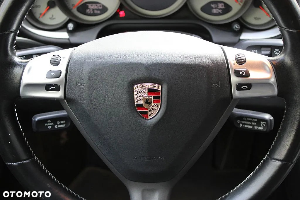 Porsche 911 Turbo - 22