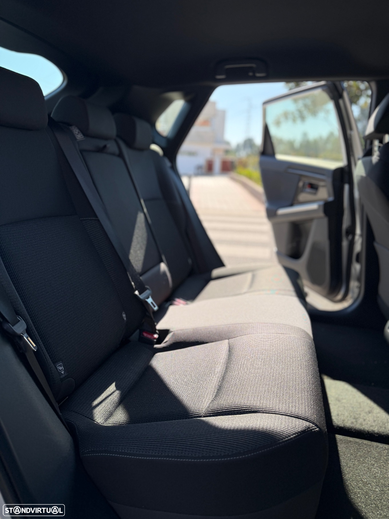 Toyota bZ4X 71,4 kWh Exclusive - 8