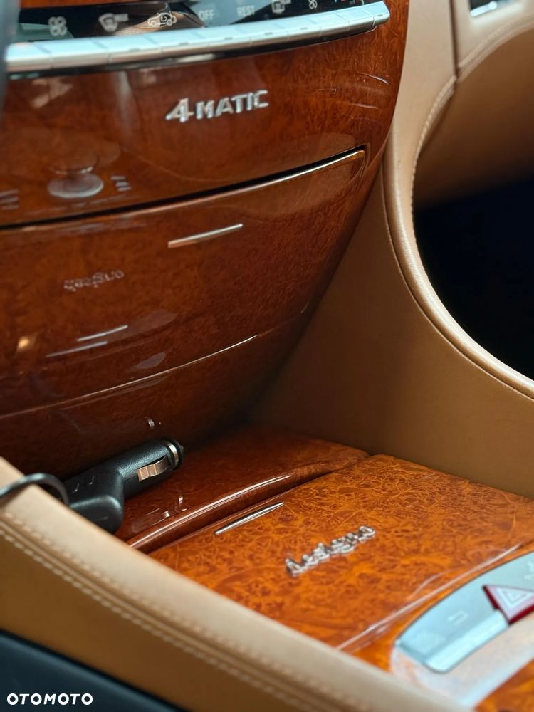 Mercedes-Benz CL 500 4Matic (BlueEFFICIENCY) 7G-TRONIC - 12