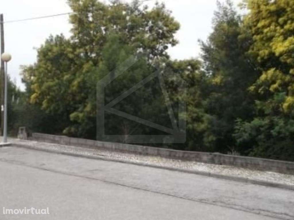 Terreno Urbano no Luso - Grande imagem: 2/18