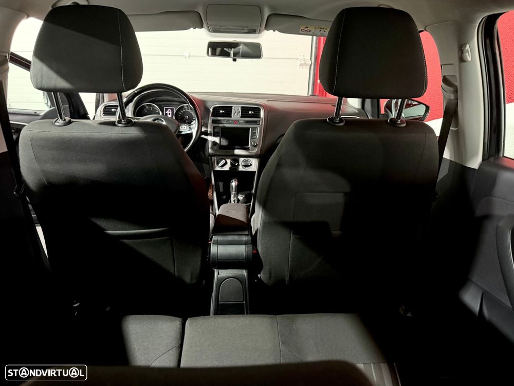 VW Polo 1.4 TDi Lounge DSG - 49