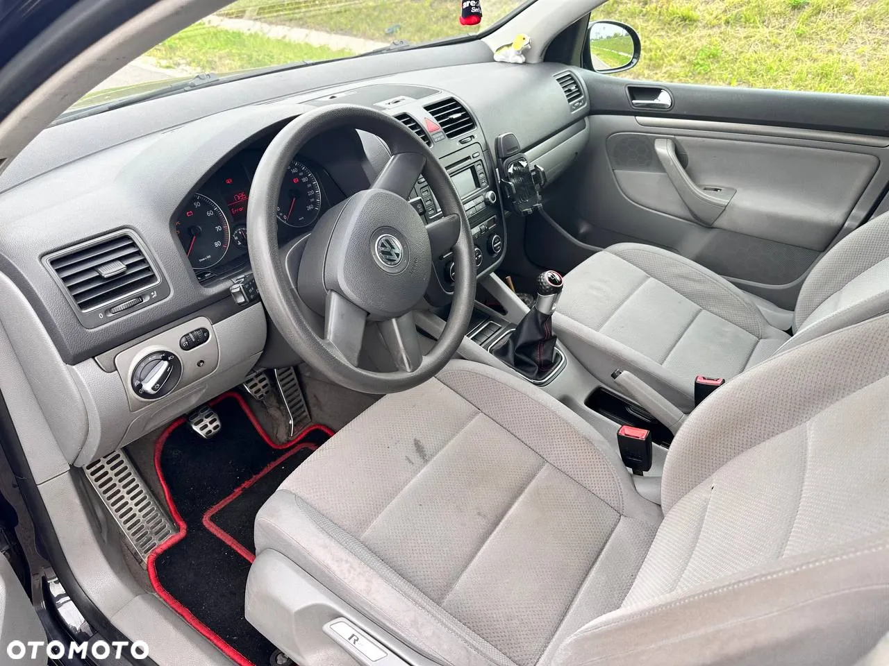 Volkswagen Golf 1.6 FSI Sportline - 6