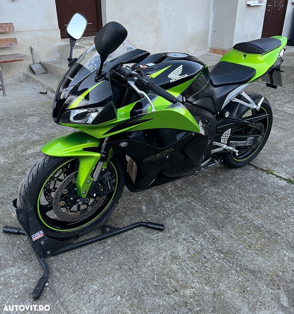 Honda CBR 600RR - 6