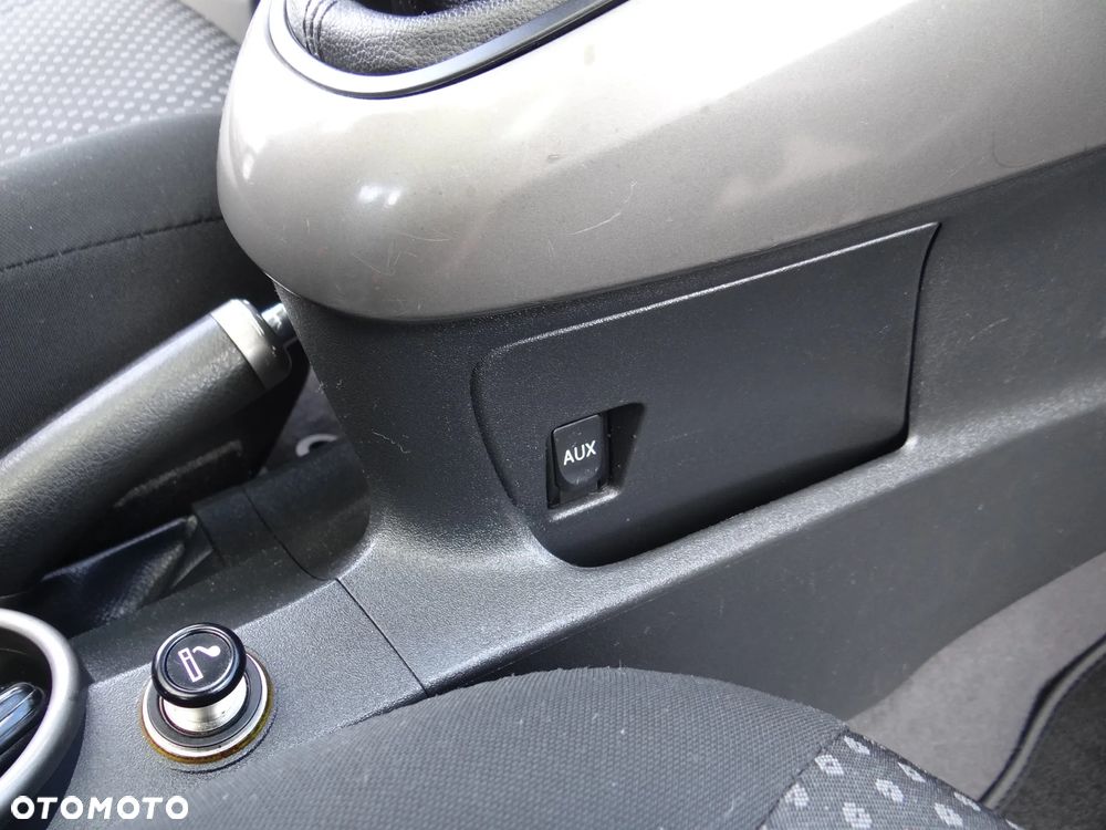 Toyota Verso 1.8 7-Sitzer Skyview Edition - 34