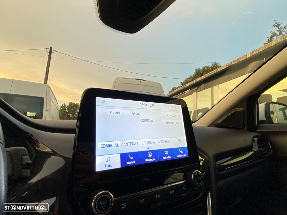 Ford Puma 1.0 EcoBoost Hybrid TITANIUM - 24