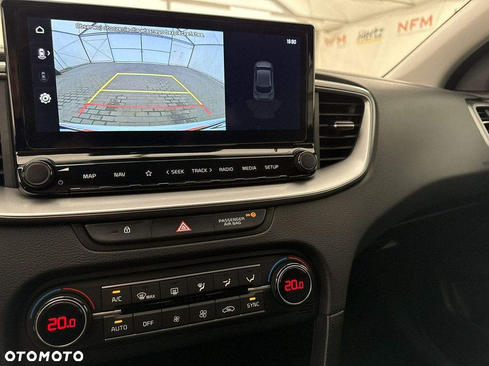 Kia XCeed - 28