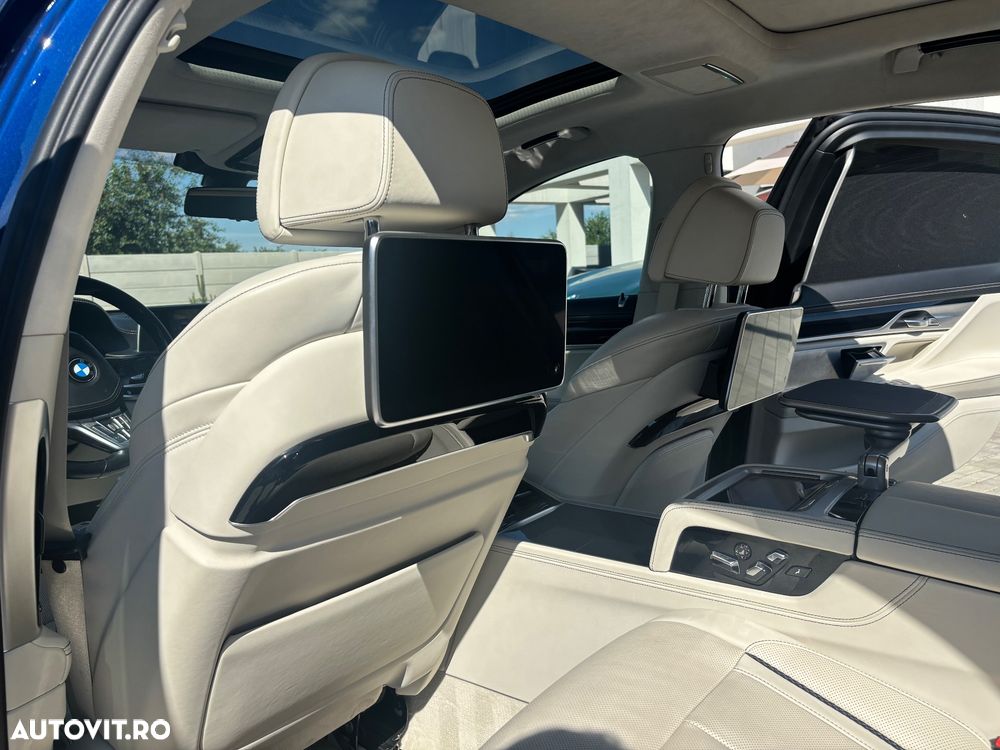 BMW Seria 7 750Li xDrive - 17