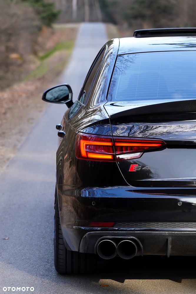 Audi S4 Limousine - 5