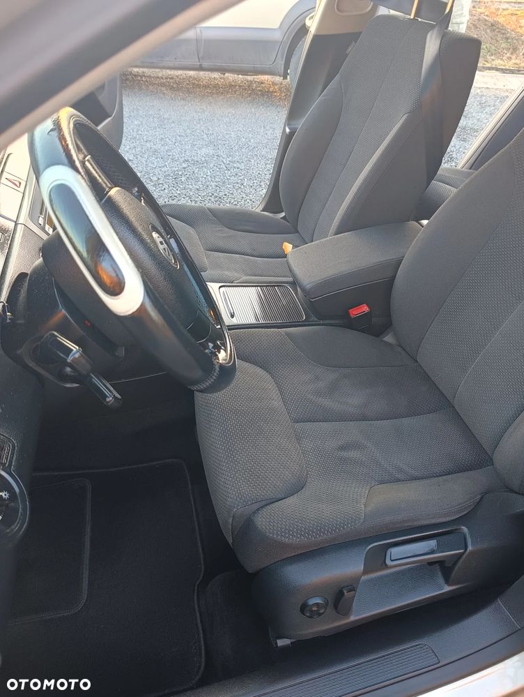 Volkswagen Passat 2.0 TDI 4Motion Comfortline - 7