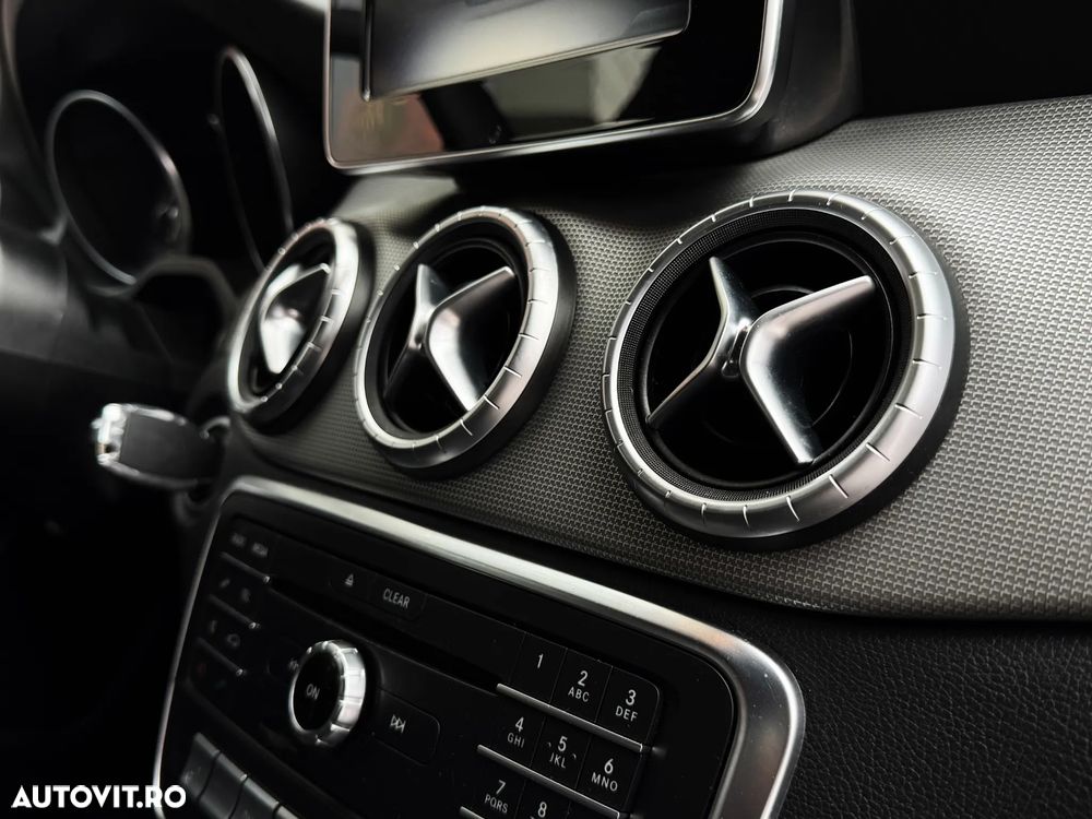 Mercedes-Benz CLA 200 (CDI) d Urban - 22