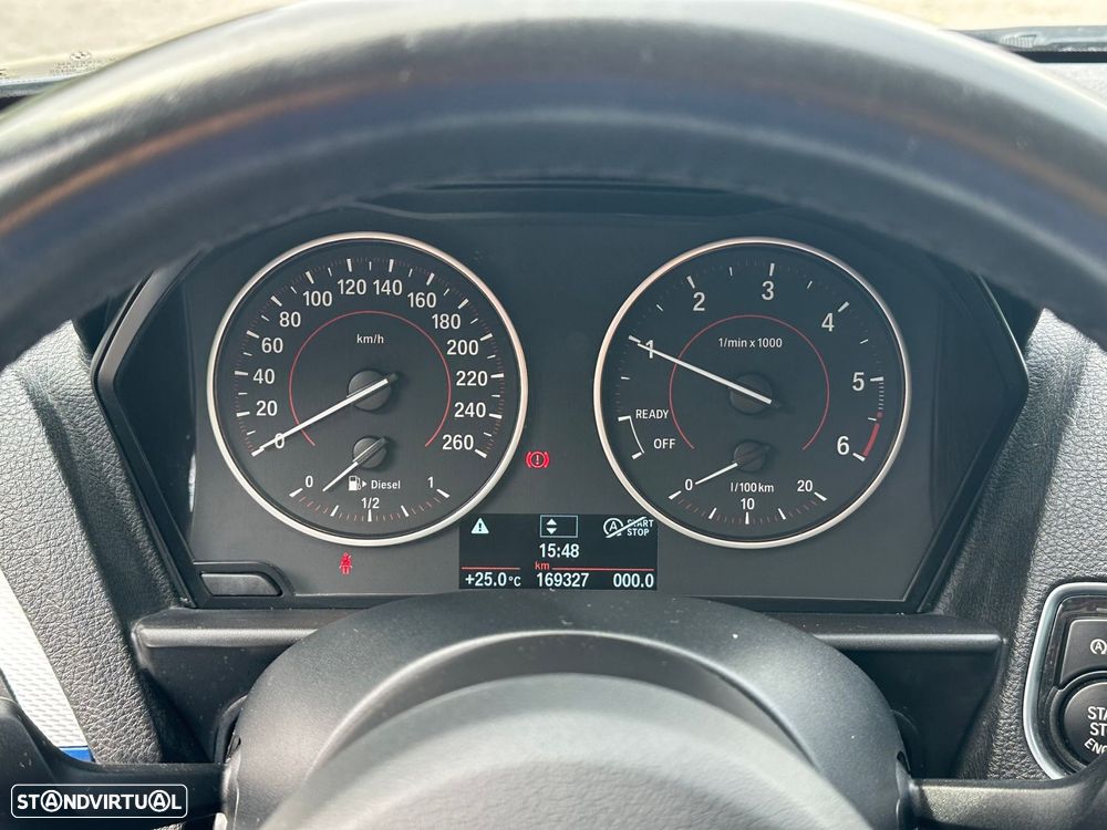 BMW 116 d Pack M - 10