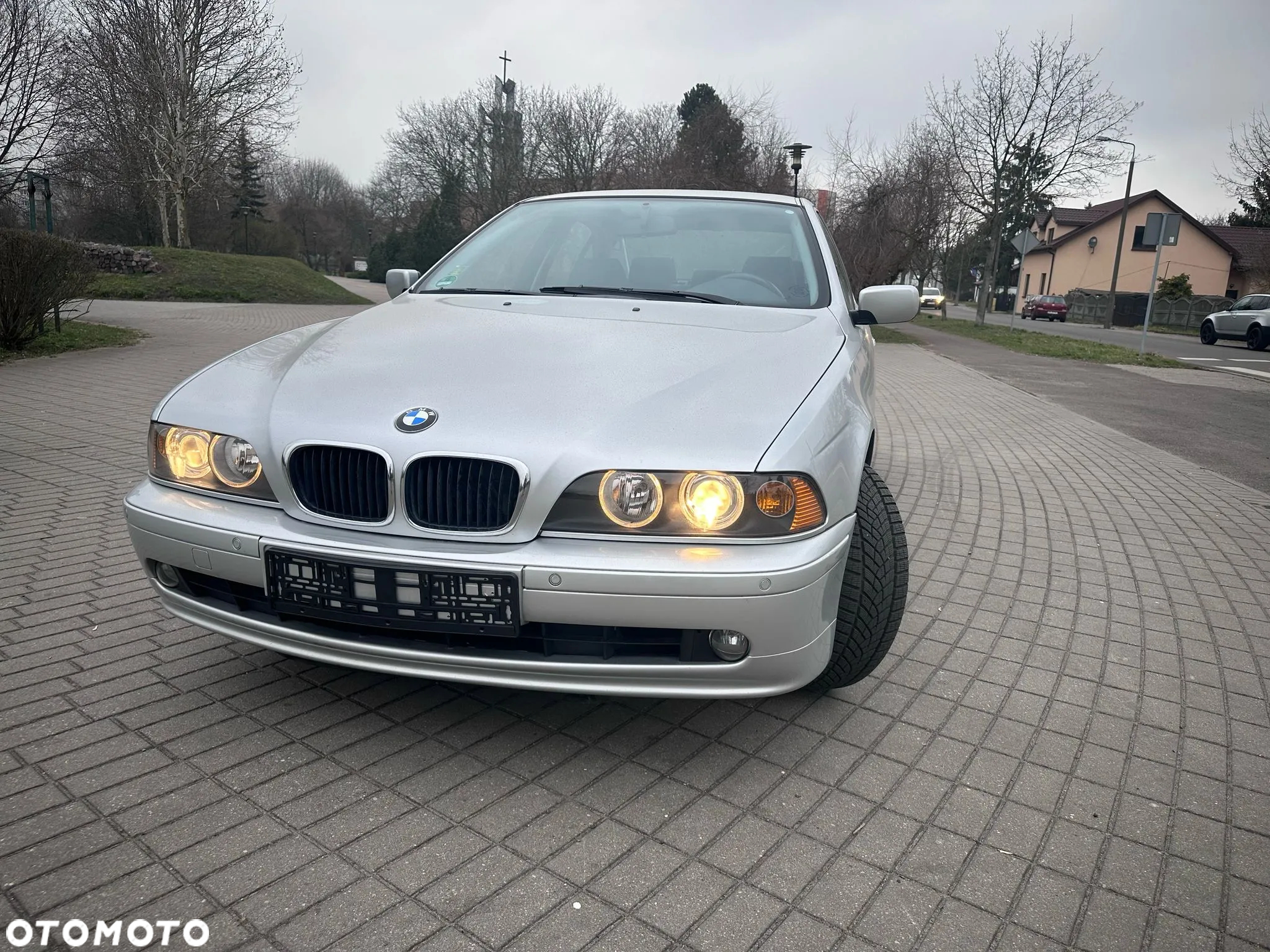 BMW Seria 5 520i - 9