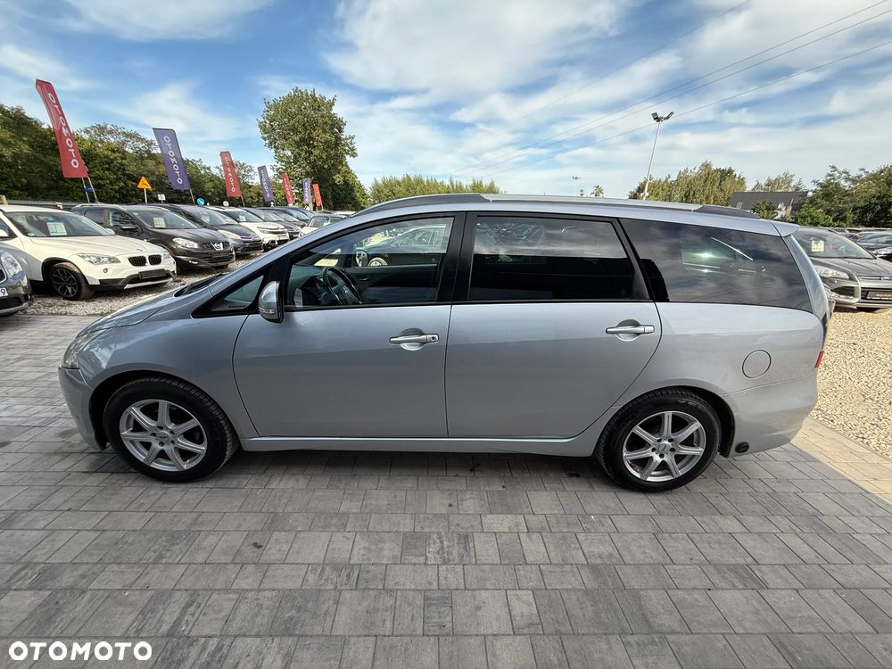 Mitsubishi Grandis 2.4 Inform - 13