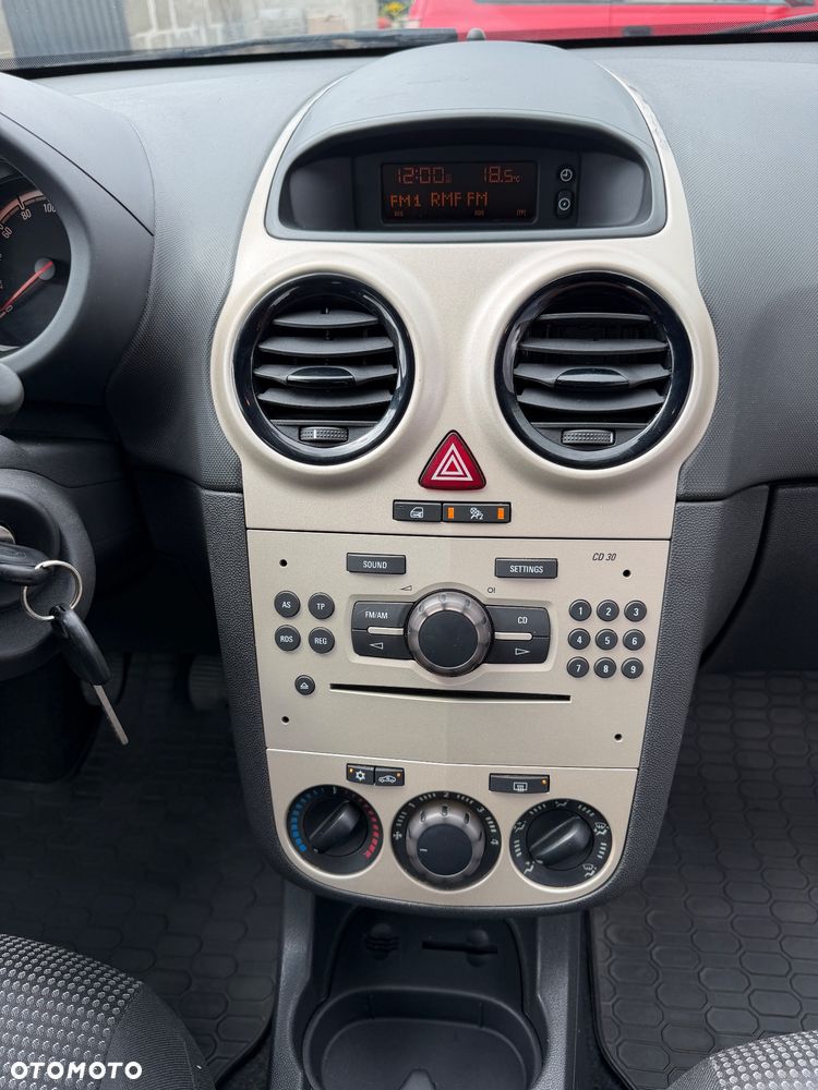 Opel Corsa 1.0 12V - 12