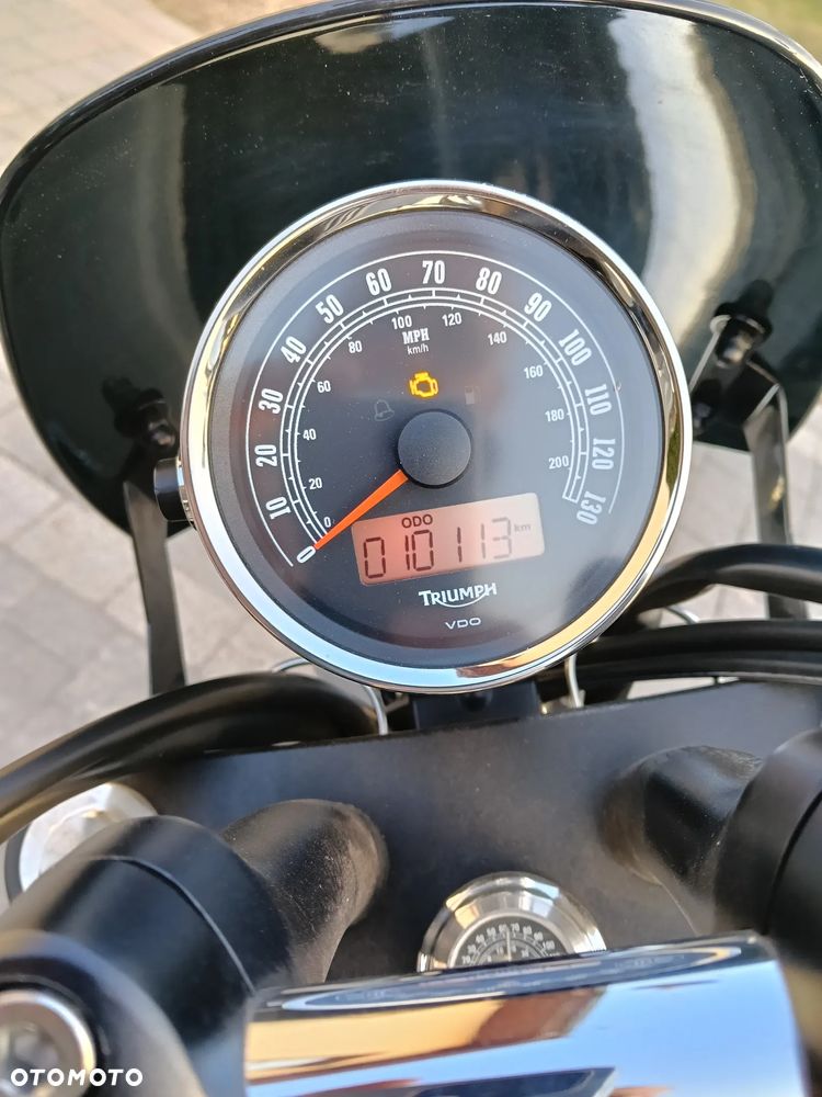 Triumph Speedmaster - 8