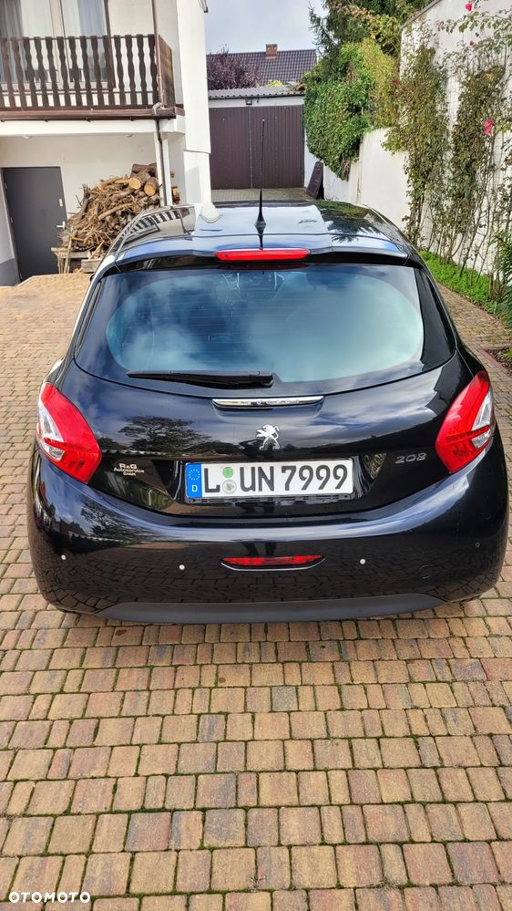 Peugeot 208 120 VTI Automatik Allure - 9