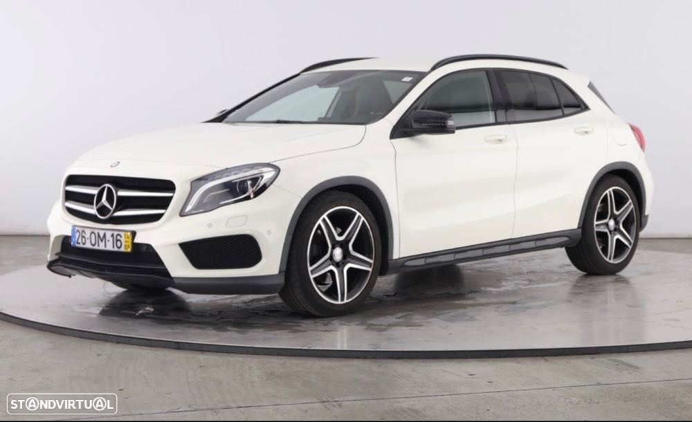 Mercedes-Benz GLA 220 CDi AMG Line - 14