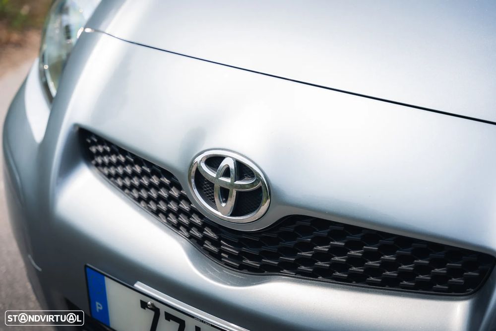 Toyota Yaris 1.4 D-4D Comfort+AC - 14