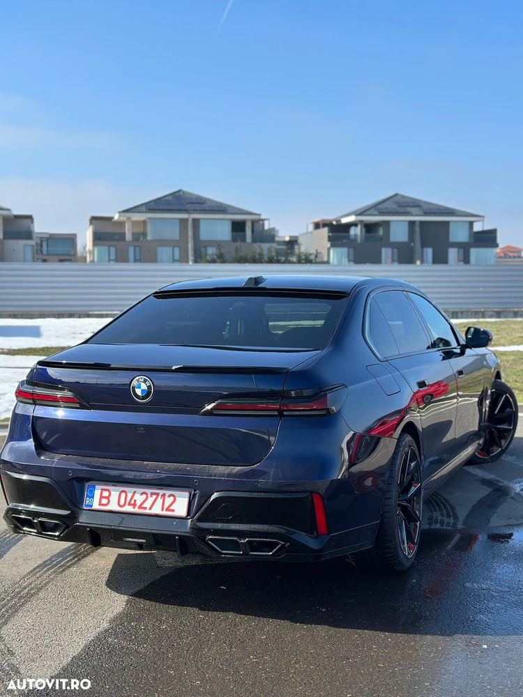 BMW Seria 7 740d xDrive MHEV - 2