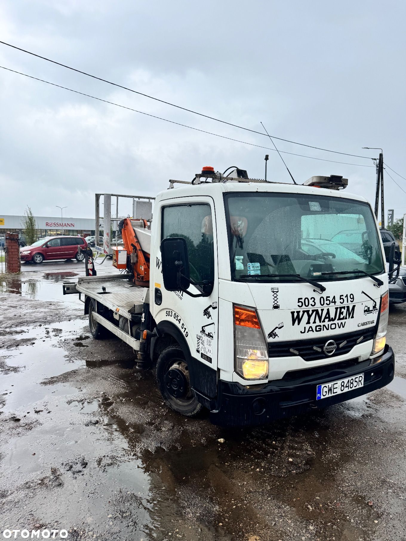 Nissan Cabstar - 1